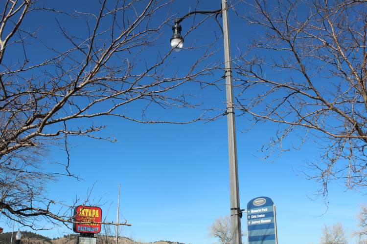 Citizens can contact the City to report a street light issue such as damage or an outage, to report a pothole or a possible city code violation.