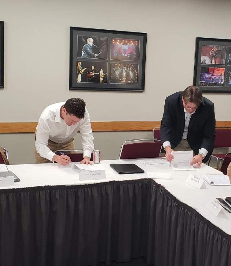 City and Design Architect Sign Civic Center Agreements