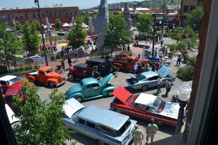 The Cruiser Car Show takes over Downtown Rapid City