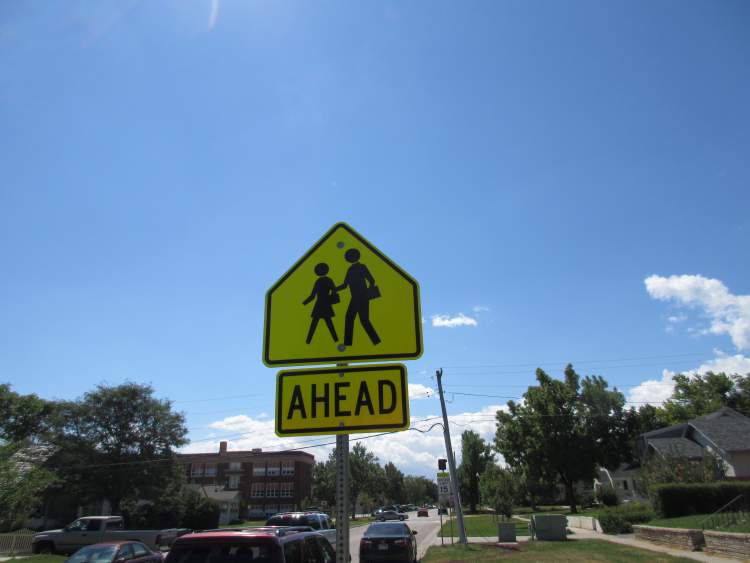 With warmer weather, Rapid City Area Schools and Rapid City Police officials are offering tips for pedestrian safety in and around school zones and at crosswalks and intersections.  The helpful tips are geared towards drivers, pedestrians and bicyclists.
