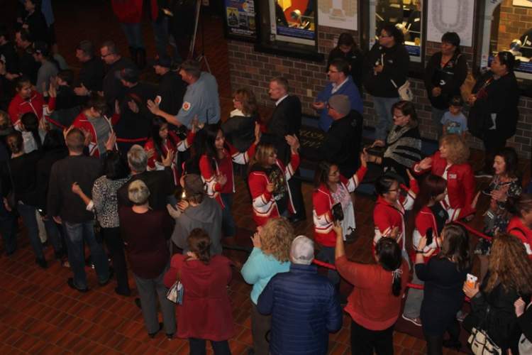 From 2017, the community of Rapid City gathers to provide a red carpet welcome to the LNI participants.  Teams, coaches, cheerleaders and officials will receive a similar welcome and greeting next Tuesday, December 11 at 4 p.m. at the north concourse of the Civic Center.